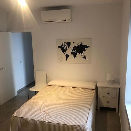 Apartamento Gran Teatro Falla-La Caleta Кадис Экстерьер фото